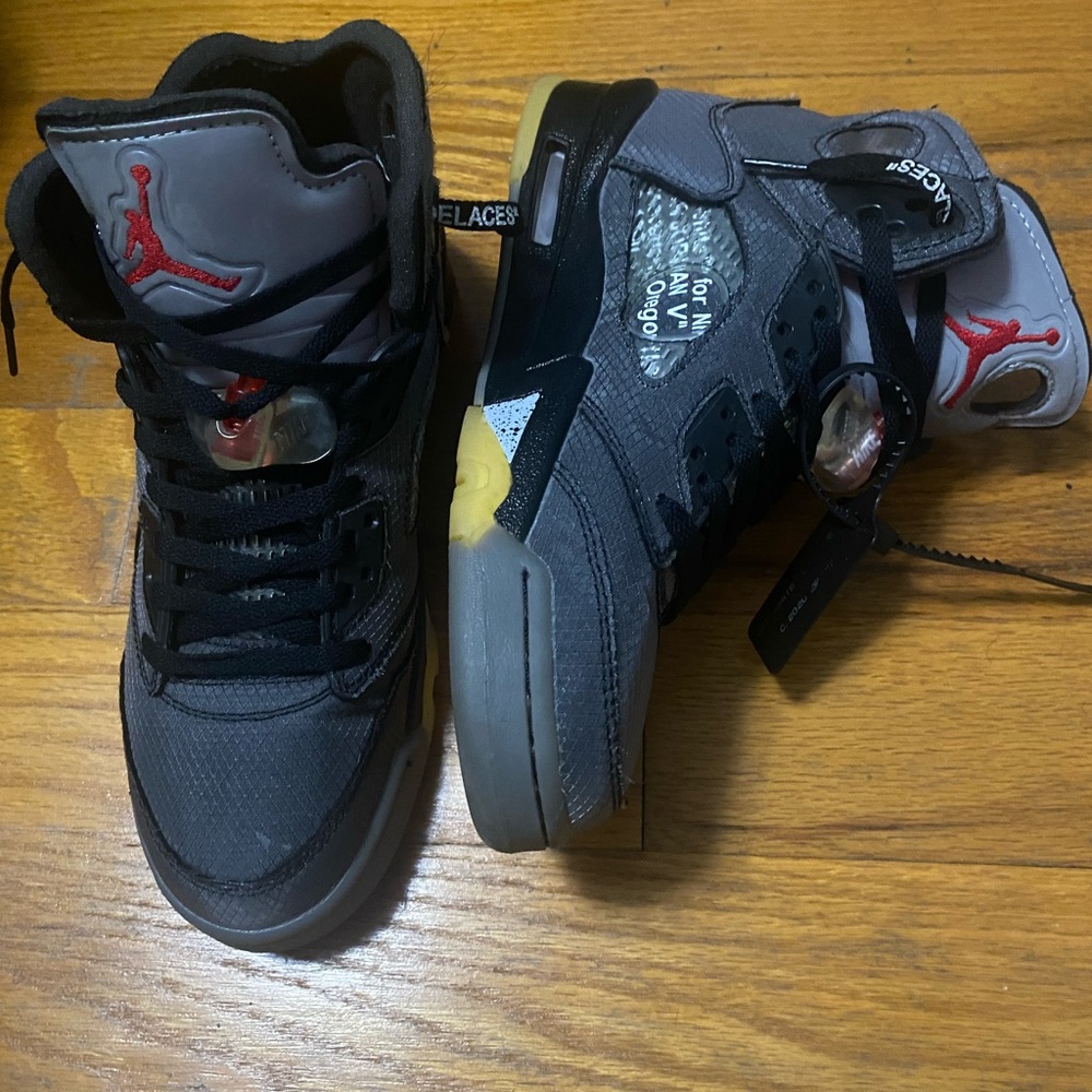 Air Jordan Black and Gray Sneakers